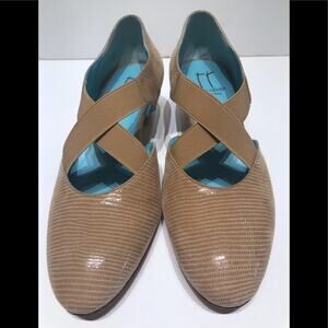 Thierry Rabotin tan mid heel elastic straps